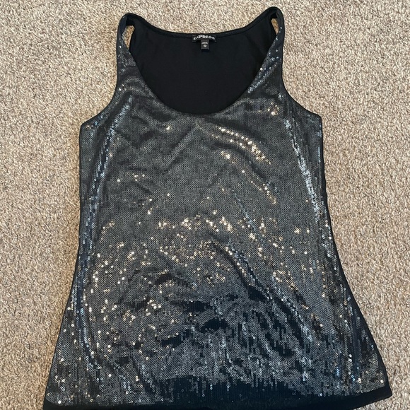 Express tank top bundle - Picture 9 of 14